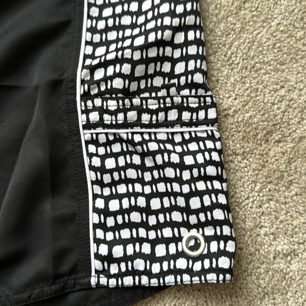 Eddie Bauer beach shorts size black and white size medium - Picture 2 of 4